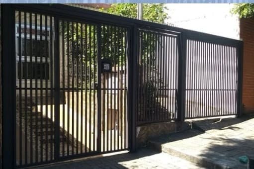 Portão Basculante — Instalação e acabamento - depois